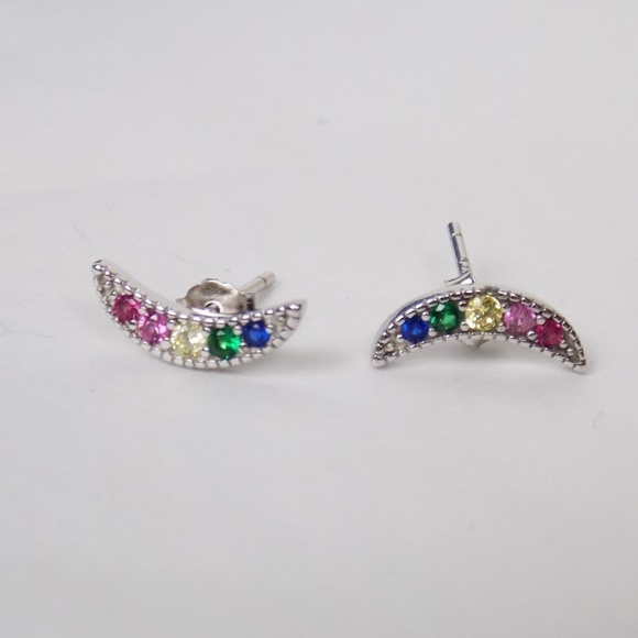 new in box! 925 sterling dainty rainbow crescent moon post multicolor stones - Picture 4 of 4